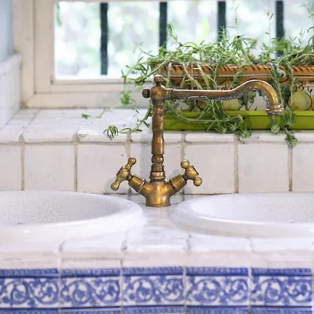 Lägenhet La Kalsa 14 Nel Centro Storico Di